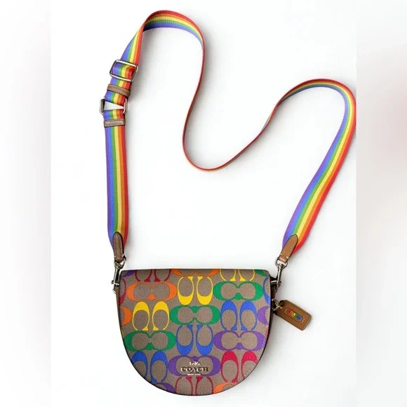 🌈 COACH Willow Saddle Bag in Rainbow Signature Canvas - Pride Edition & Dust Bag - Picture 6 of 12